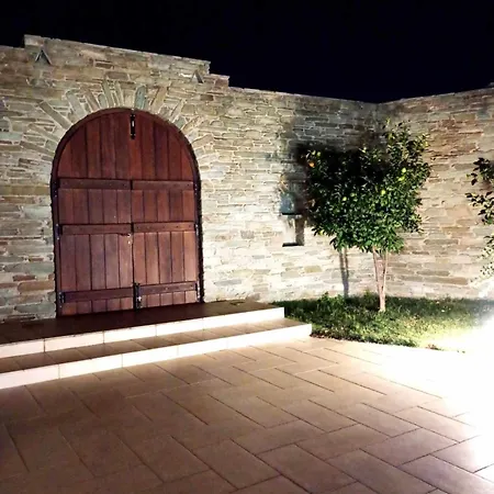 Andros, Beauty And Luxury - Private Pool Villa *