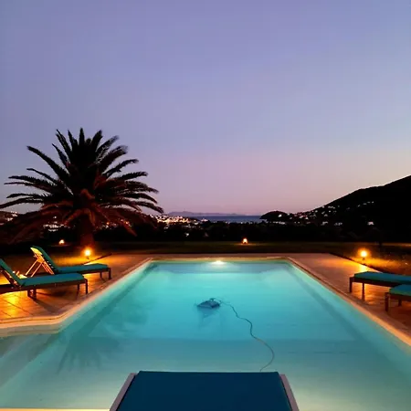 فيلة Andros, Beauty And Luxury - Private Pool *